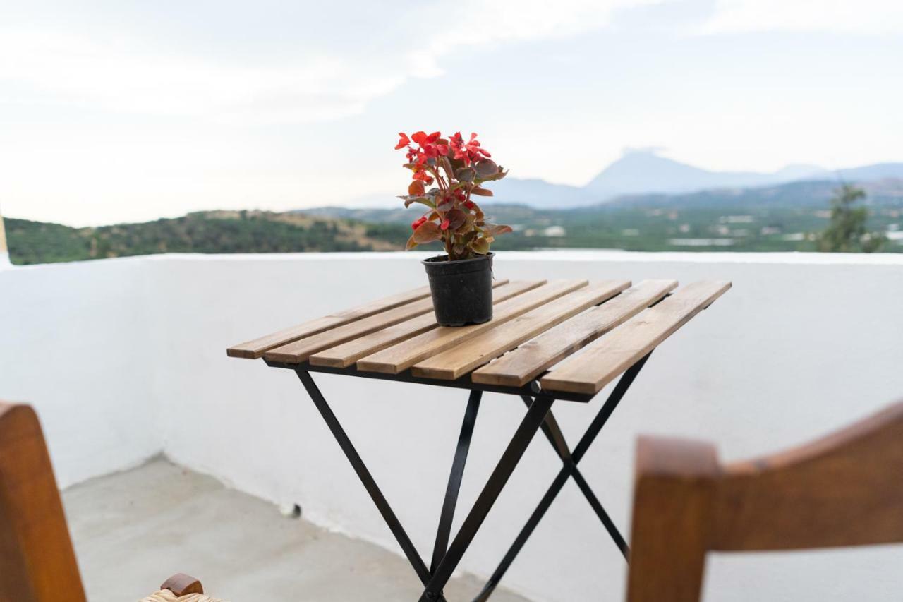 Serenity View - Traditional Village Apartment Kouses 외부 사진